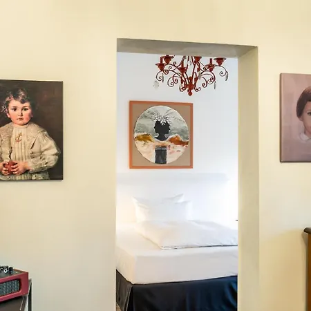 Wuerzburger Hof **** 4*