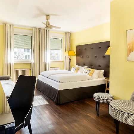 Wuerzburger Hof **** Отель 4*