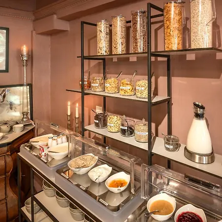 Wuerzburger Hof **** Hotel 4*