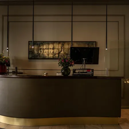 Wuerzburger Hof **** Hotel 4*