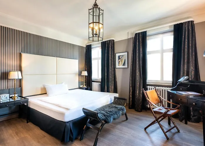 מלון Wuerzburger Hof **** 4*