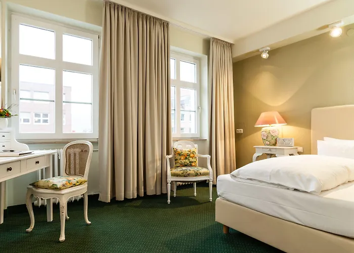 מלון Wuerzburger Hof **** 4*
