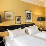 Wuerzburger Hof **** 4*