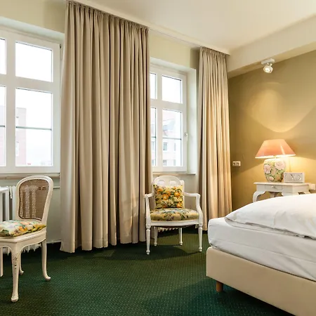 Hotell Wuerzburger Hof **** 4*