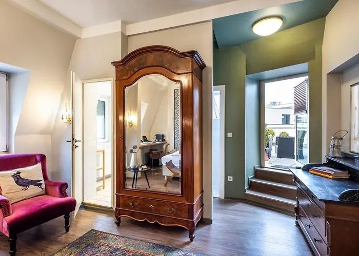 Wuerzburger Hof **** Hotel 4*